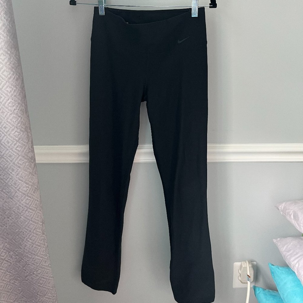Nike drifit yoga pants🖤